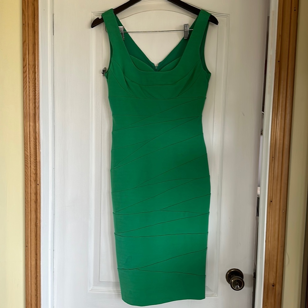 Green dress, small, Le Chateau